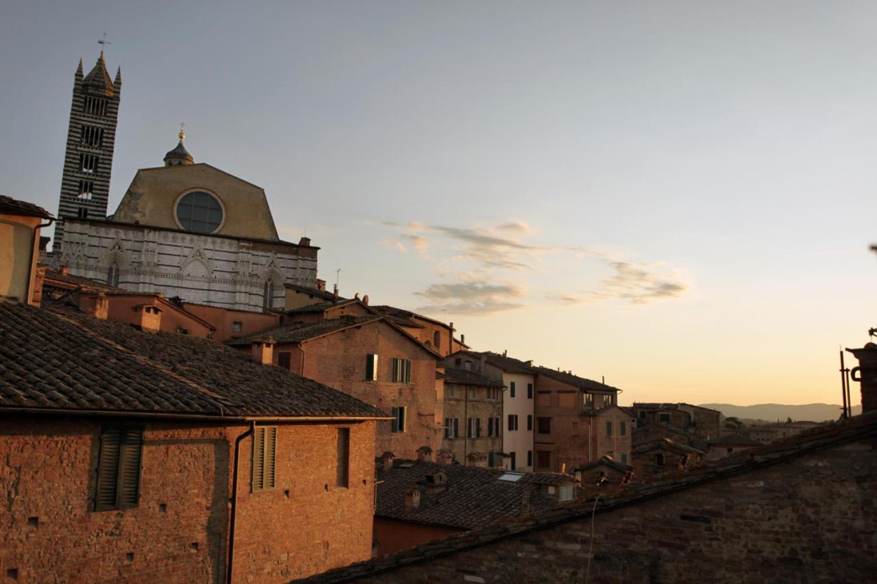 La Costarella - Central With Cozy Terrace Siena Exterior photo